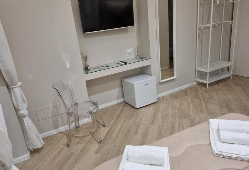 مبيت وإفطار Cala Di Luna House