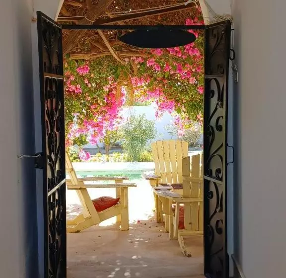 Aamiaismajoitus (B&B) Menzel Caja