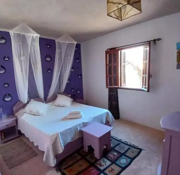 Aamiaismajoitus (B&B) Menzel Caja