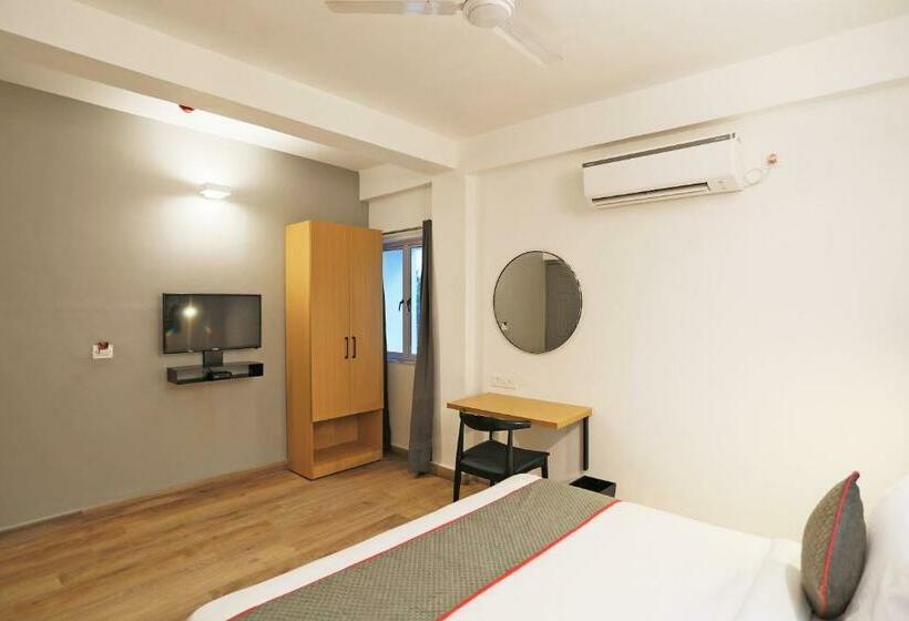 호텔 Vaccinated Staff Oyo Townhouse 195 Aarya Inn Salt Lake