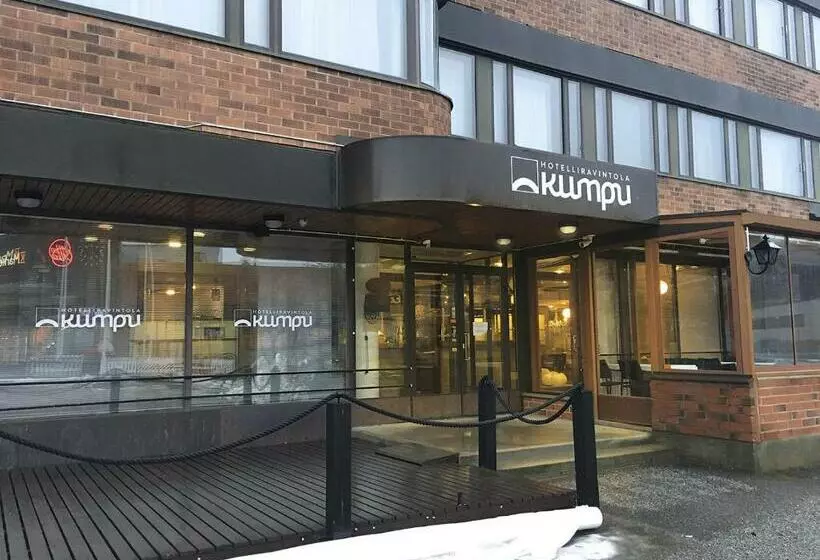 ホテル Liravintola Kumpu