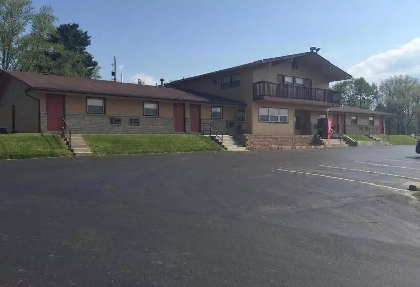 Motelli Budget Inn   Cambridge