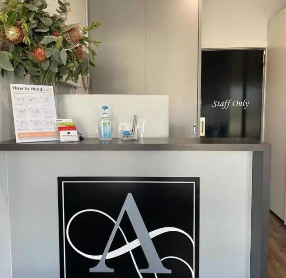 Motelli The Avenue Inn