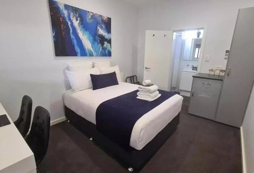 Motelli The Avenue Inn