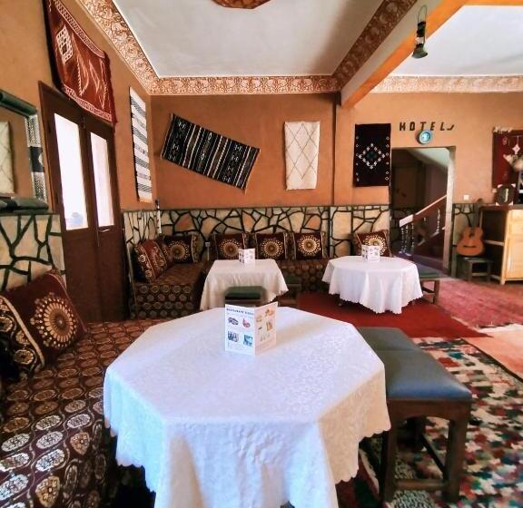 فندق صغير Auberge Restaurant Tizgui