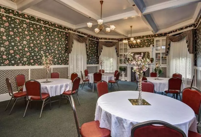 Aamiaismajoitus (B&B) The Mansion At Elfindale