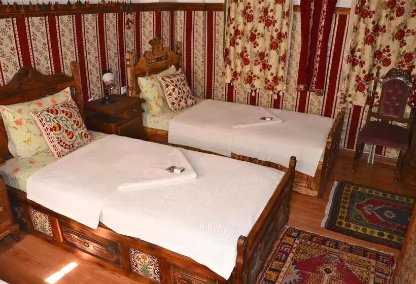 Homeros Pension & Guesthouse