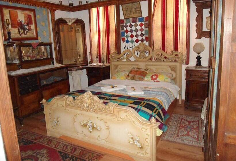 Homeros Pension & Guesthouse