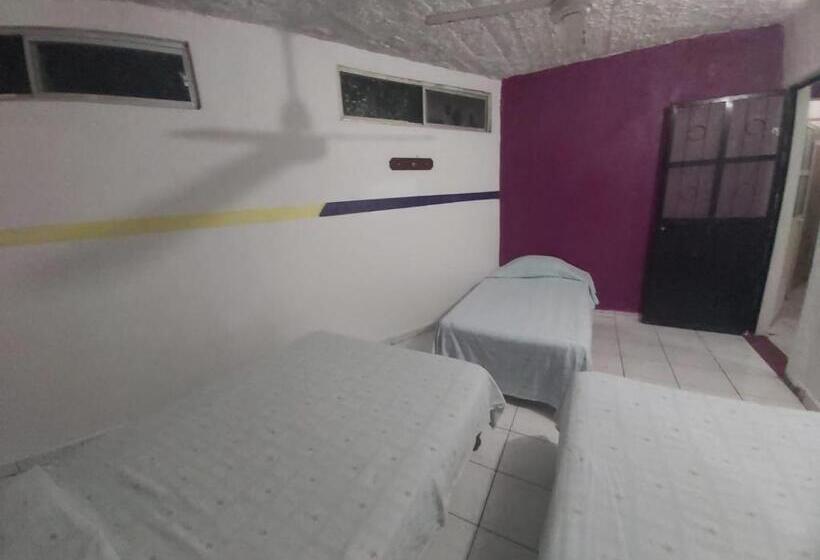 Otel Ayalamar Manzanillo