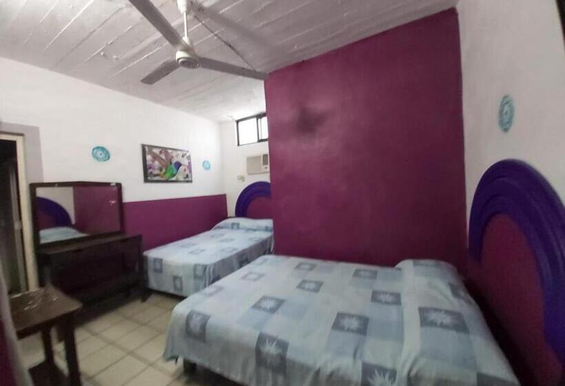 Otel Ayalamar Manzanillo