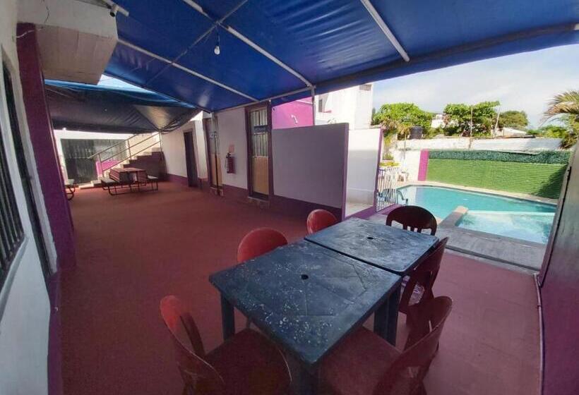 Otel Ayalamar Manzanillo