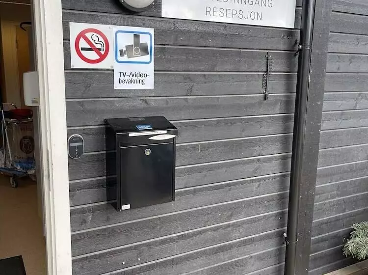 ホテル Biri Arena Overnatting