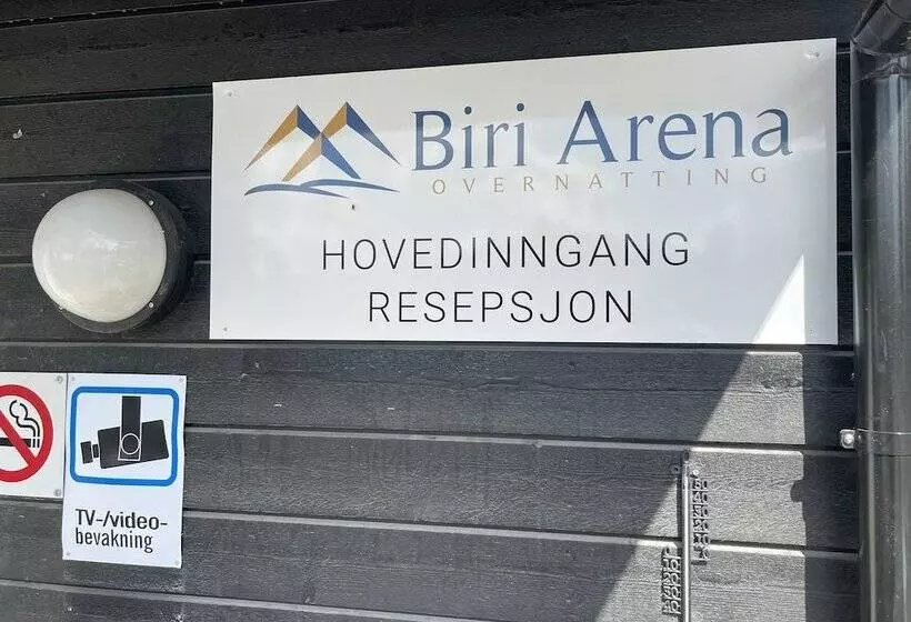 ホテル Biri Arena Overnatting