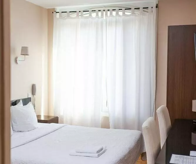 Hotelli Hôtel Du Parc