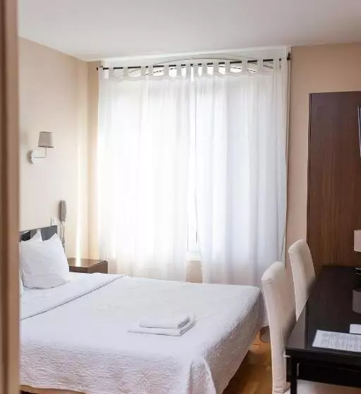 Hotelli Hôtel Du Parc