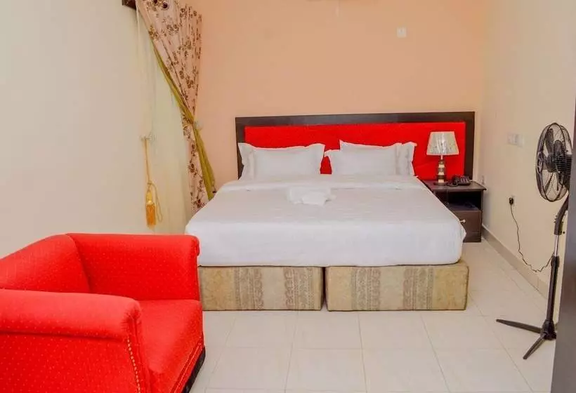 هتل Kedros Precious Suites