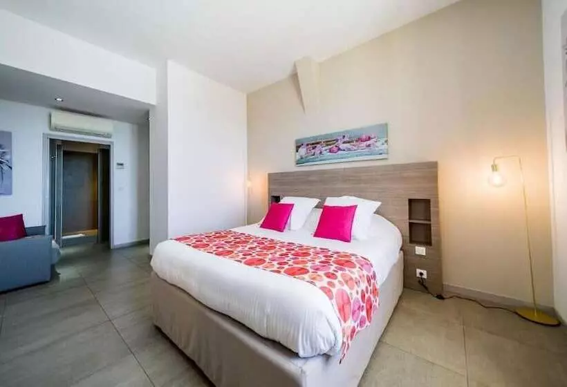 ホテル Le Rabelais