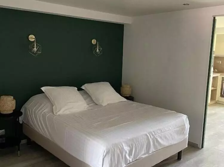 ホテル Le Rabelais