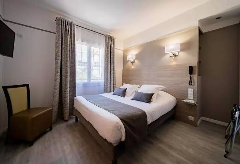 ホテル Le Rabelais