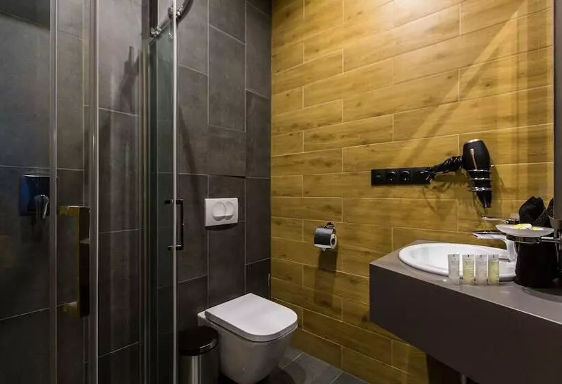 ホテル Spa & Wellness Saint Charbel