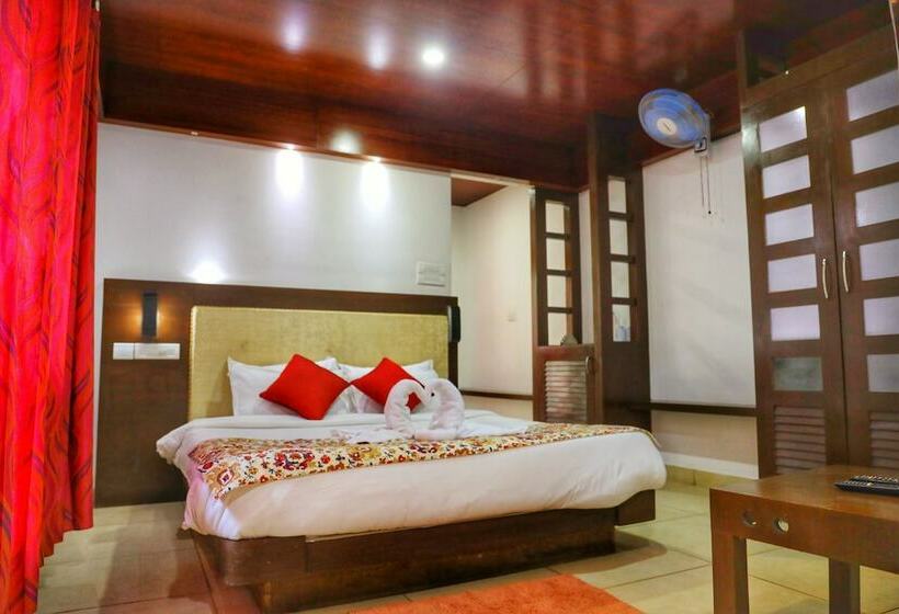 בית מלון כפרי Vythiri Wild Forest Resort