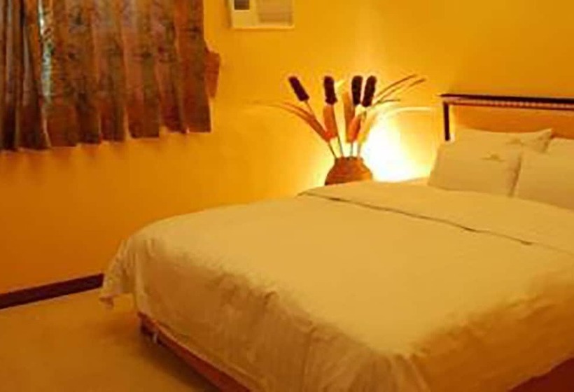 Lohas Hotel By Oyo Rooms