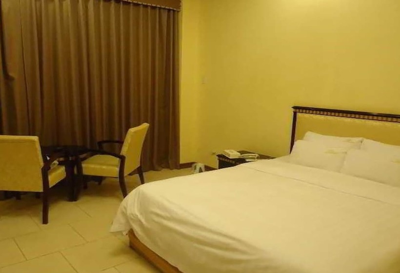 Lohas Hotel By Oyo Rooms