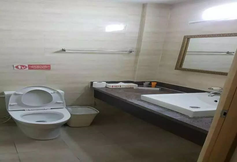 Lohas Hotel By Oyo Rooms