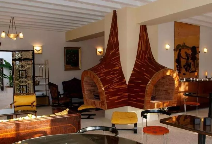 Majatalo Domaine Malika   Adults Only