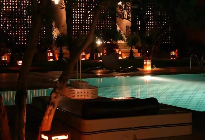 Majatalo Domaine Malika   Adults Only