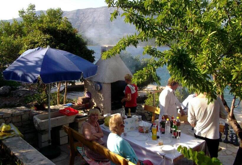 Pension (Hôtel basse catégorie) Soline Accommodation