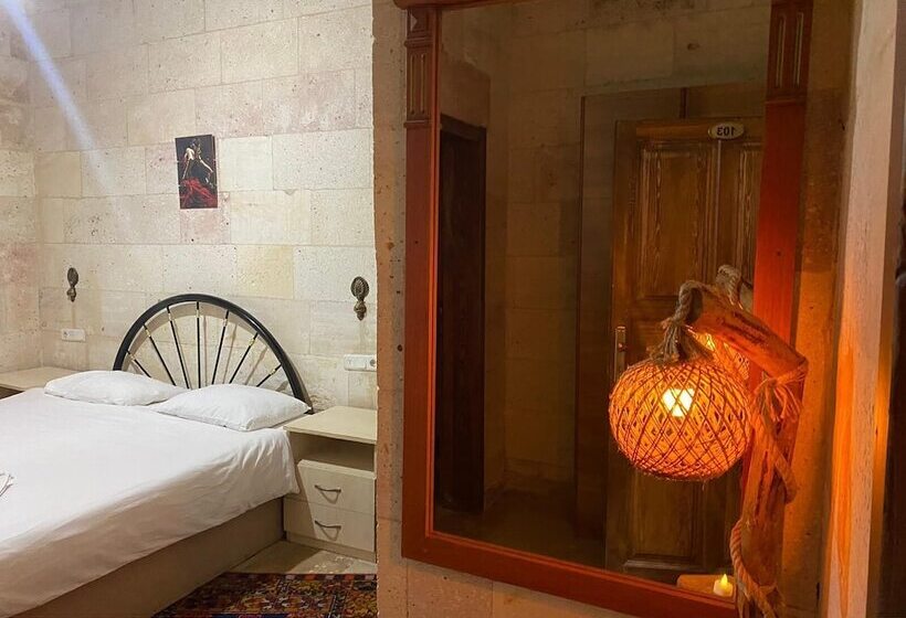 هتل Sinasos Arnovalley