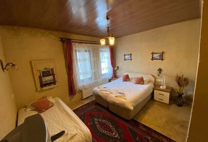 هتل Sinasos Arnovalley