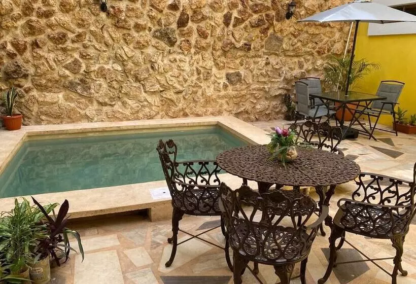 Hotelli Los Candiles