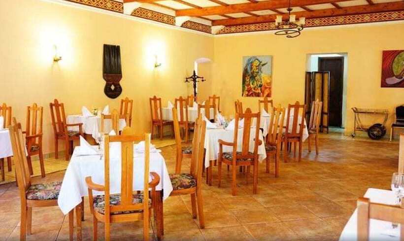 هتل Negash Resort