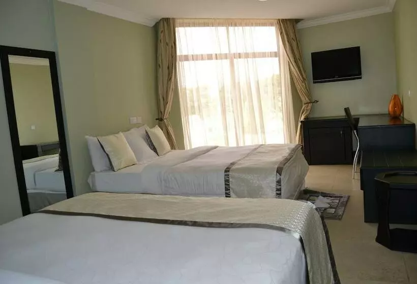 Panone Hotel Chekereni