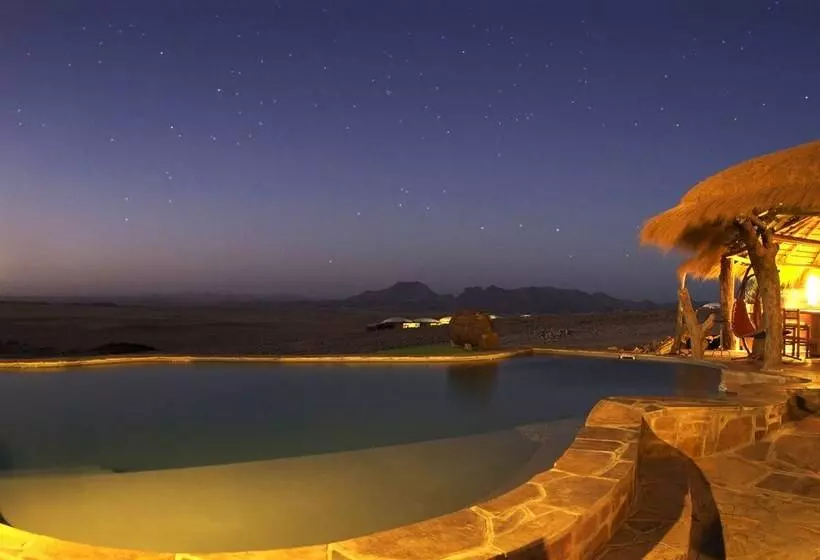 هتل Rostock Ritz Desert Lodge