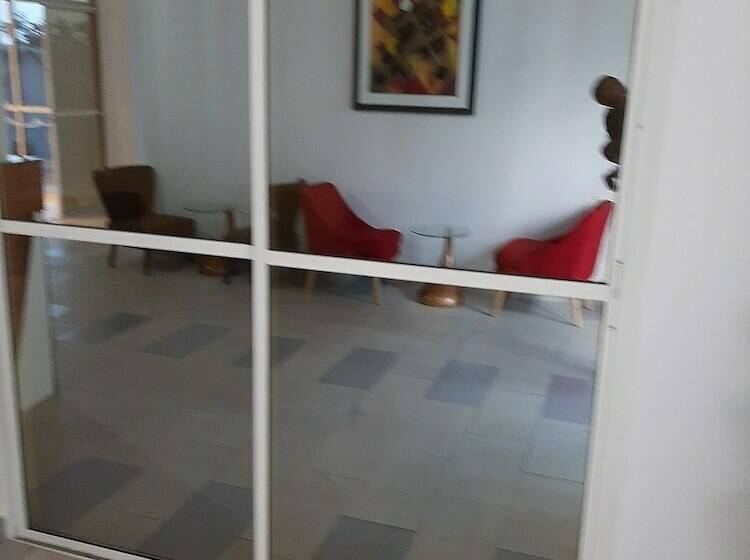 Residence Hoteliere Flana B