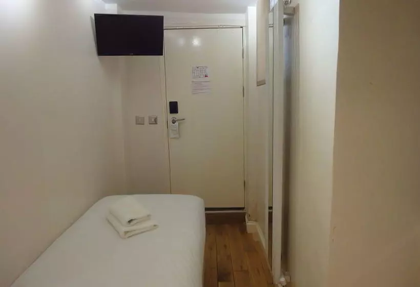 Dylan Apartments Earls Court