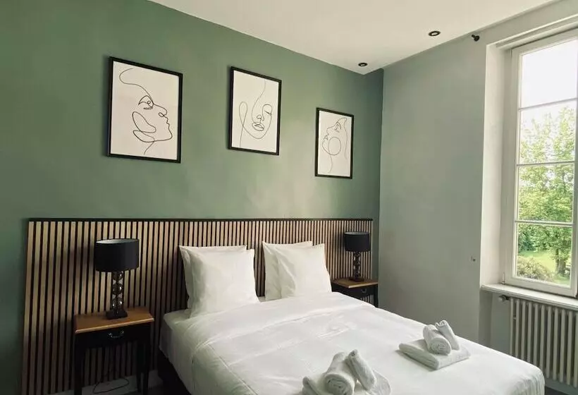 هتل Hôtel Château Schengen