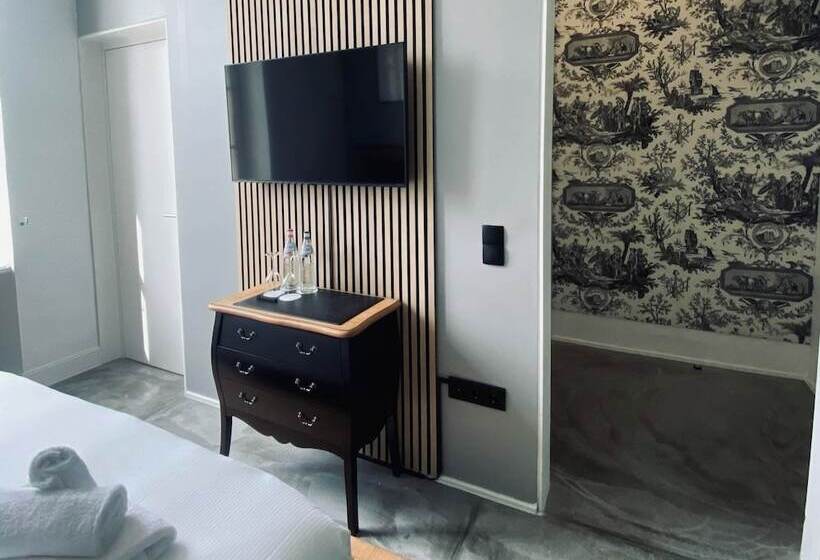 هتل Hôtel Château Schengen