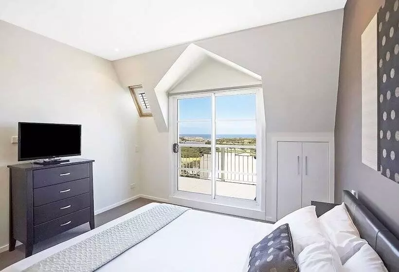 Deep Blue Hotel & Hot Springs