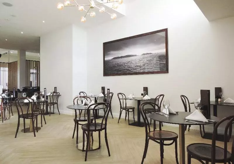 Deep Blue Hotel & Hot Springs