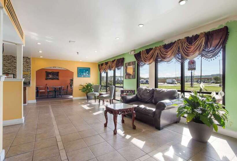 ホテル Econo Lodge Inn & Suites I 65