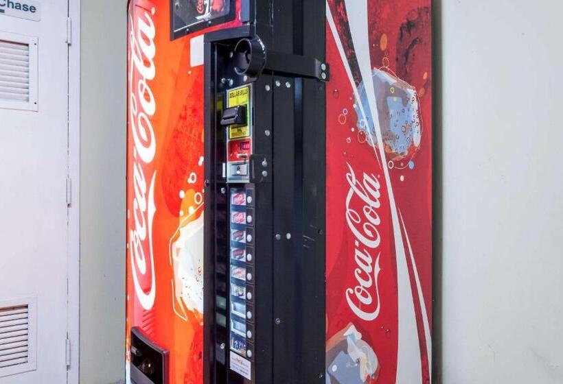 ホテル Econo Lodge Inn & Suites I 65