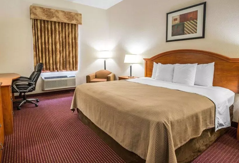 Отель Econo Lodge Inn & Suites Beaumont