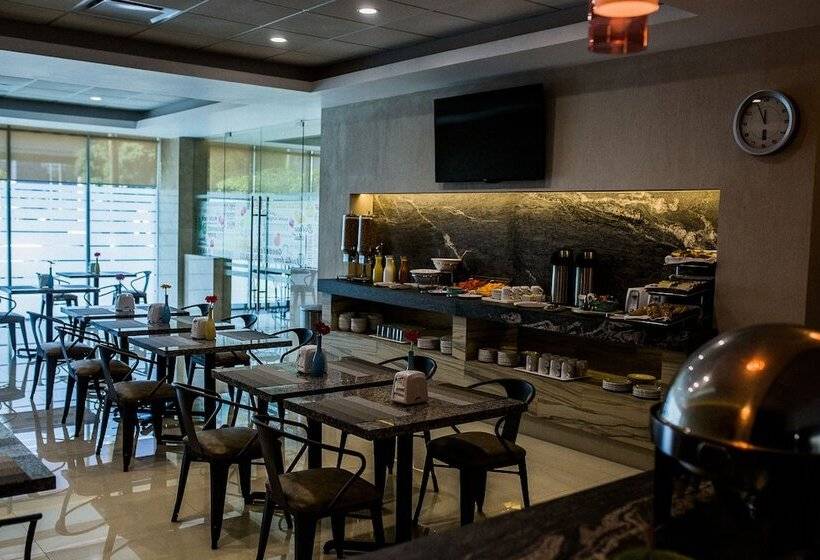 فندق Expo Abastos