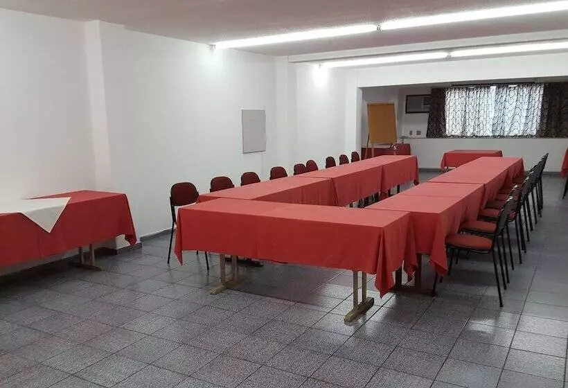 Hotel Fenicia Palace