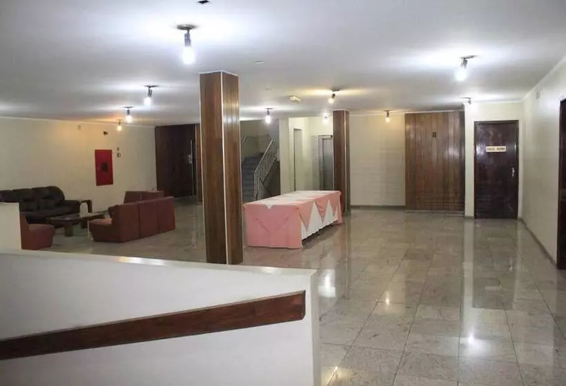 Hotel Fenicia Palace