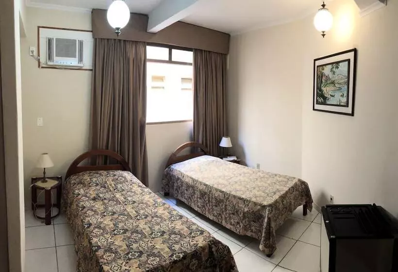 Hotel Fenicia Palace